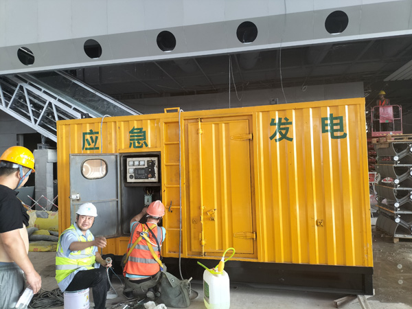 潮州怎样判断空气滤清器是否需要更换？