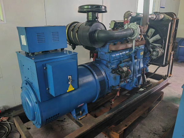 潮州100kW柴油发电机组使用多级机油有哪些优缺点？