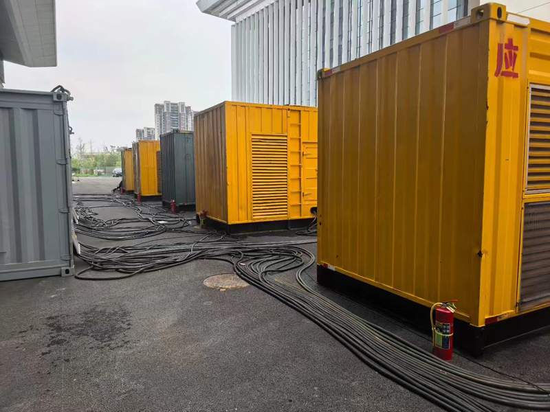 潮州柴油发电机组冬季保养有哪些注意事项？